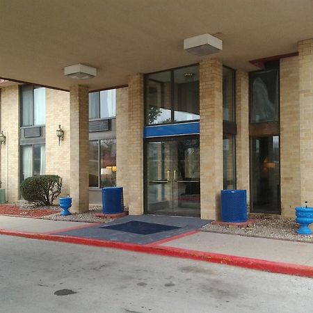 Westmont Inn & Suites Omaha Exterior foto